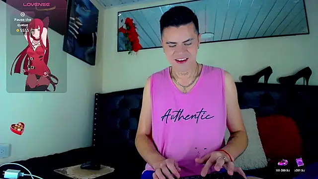 Snapshot of Sebastian_Loaiza chatting on November 3, 11:55 am Sebastian Loaiza online show from November 3, 11:55 am