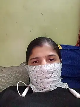 Snapshot of Hot__cute001 chatting on November 3, 8:43 pm Hot cute001 online show from November 3, 8:43 pm