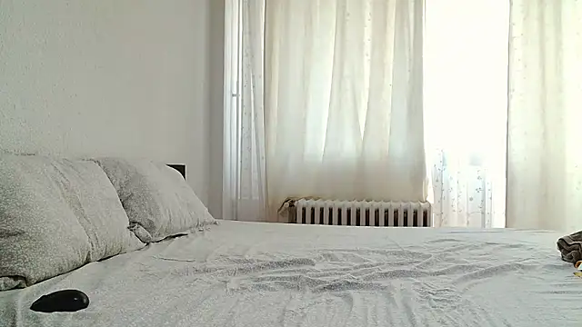 CharmingPearl online show from November 24, 1:22 pm