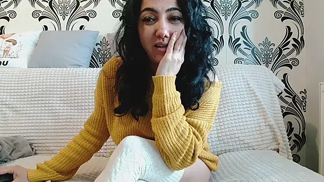 CharmingPearl online show from March 26, 7:36 am