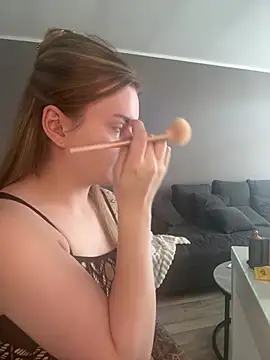 LisaFreierxx online show from February 14, 2:36 pm