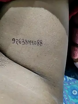 mahikumari878 online show from November 4, 7:57 pm