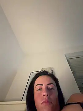 Bethrae25 online show from July 15, 9:42 pm