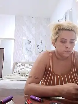 BIADELICIA1 online show from January 17, 10:31 am