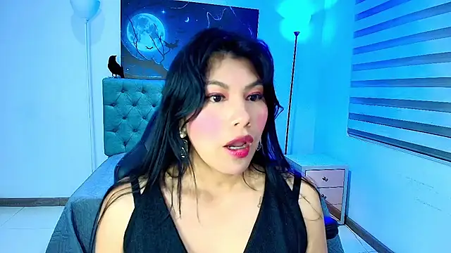 Snapshot of EsmeraldaChantre chatting on November 11, 11:32 am EsmeraldaChantre online show from November 11, 11:32 am