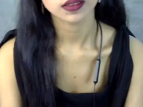 Snapshot of Meghla_nodi chatting on November 18, 11:03 am Meghla nodi online show from November 18, 11:03 am