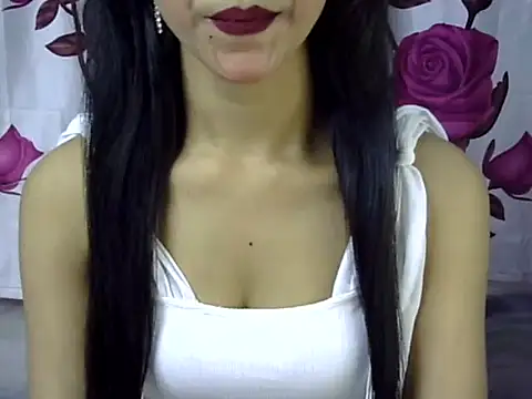 Snapshot of Meghla_nodi chatting on December 4, 1:59 am Meghla nodi online show from December 4, 1:59 am