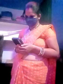 Snapshot of Hotsexy_bhabhiji chatting on November 4, 4:39 pm Hotsexy bhabhiji online show from November 4, 4:39 pm