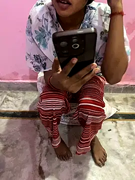 Snapshot of Hina_baby3 chatting on November 2, 3:47 pm Hina baby3 online show from November 2, 3:47 pm