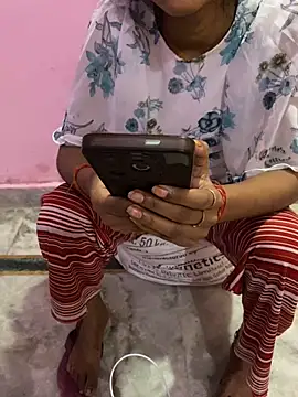 Snapshot of Hina_baby3 chatting on November 3, 3:52 am Hina baby3 online show from November 3, 3:52 am