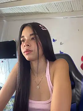 Snapshot of Milleradhara24 chatting on May 7, 1:00 am Milleradhara24 online show from May 7, 1:00 am