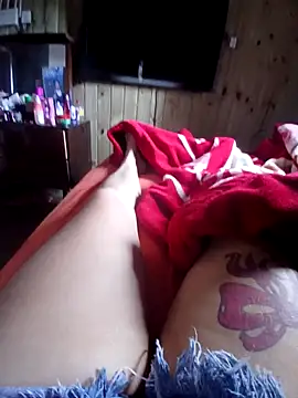 ruiviinhaah online show from March 11, 6:47 pm