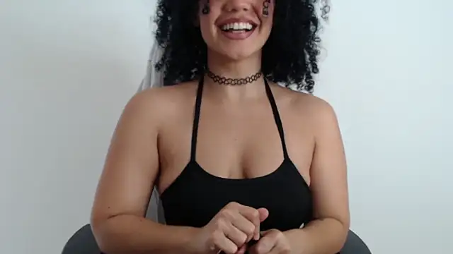 Snapshot of goddessvenus444 chatting on May 14, 4:36 pm goddessvenus444 online show from May 14, 4:36 pm