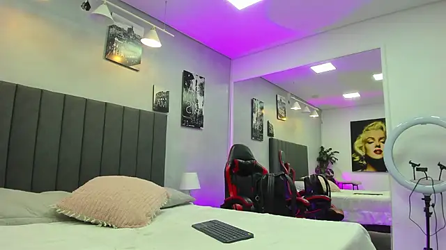 kendra london online show from March 6, 11:17 am