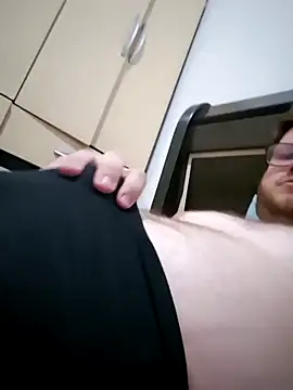 Snapshot of Purple_Mario chatting on November 16, 5:07 pm Purple Mario online show from November 16, 5:07 pm