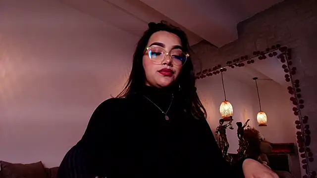 Snapshot of Lorein_dim chatting on November 12, 9:58 pm Lorein dim online show from November 12, 9:58 pm