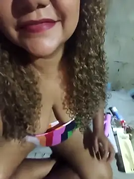 Snapshot of Migatita505 chatting on November 4, 2:32 am Migatita505 online show from November 4, 2:32 am