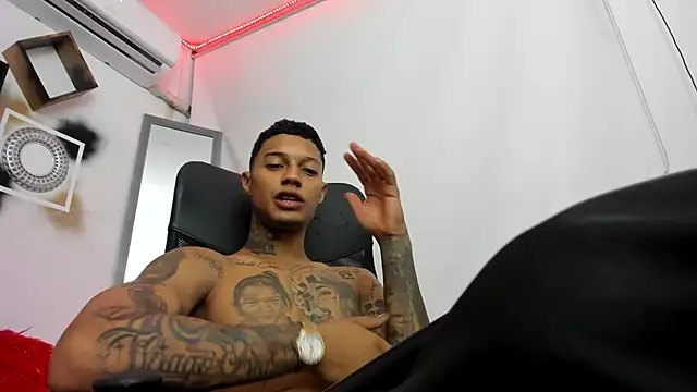 YuleimysAndAlex online show from November 6, 2:34 am