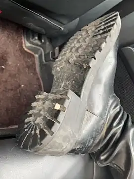 Snapshot of Sinicoco chatting on February 13, 4:19 am Sinicoco online show from February 13, 4:19 am