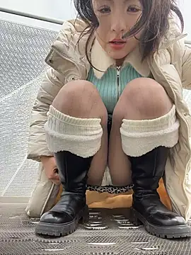 Snapshot of Sinicoco chatting on March 6, 4:42 am Sinicoco online show from March 6, 4:42 am