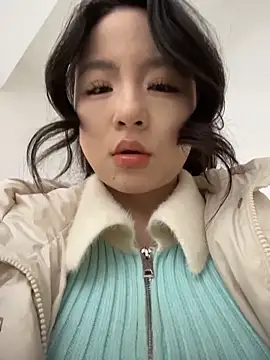 Snapshot of Sinicoco chatting on March 7, 5:15 am Sinicoco online show from March 7, 5:15 am