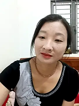 wees-lind online show from November 22, 1:37 am