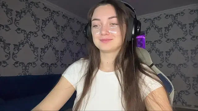 TwotyBright online show from January 10, 6:04 am