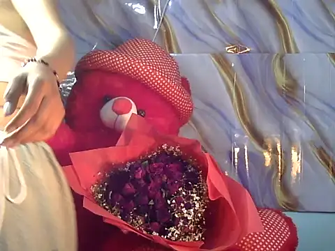 indian cutepair online show from January 14, 8:53 am