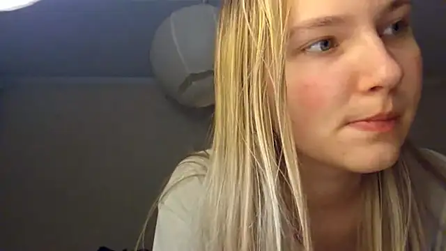 KarinRobertson online show from January 5, 5:27 pm