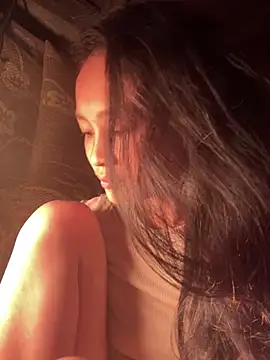 Li ve online show from March 14, 3:39 pm