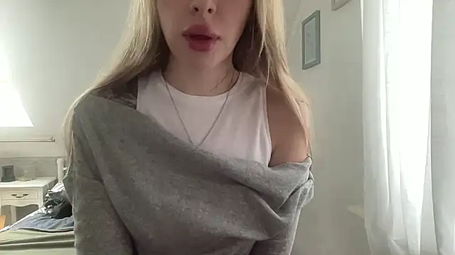 Snapshot of Angels__Share chatting on November 22, 8:46 am Angels Share online show from November 22, 8:46 am