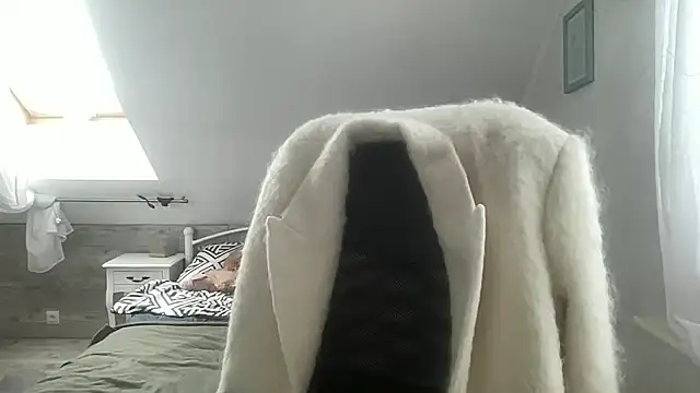 Angels  Share online show from February 2, 8:35 am