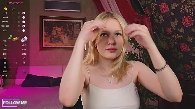 Snapshot of Mila_wxw chatting on November 30, 12:53 pm Mila wxw online show from November 30, 12:53 pm