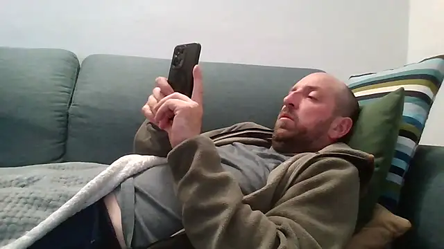 luca beech88 online show from April 5, 5:10 pm