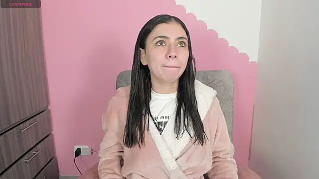 Shanell c online show from December 21, 2:13 pm