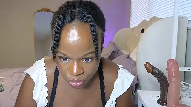 ladiosa selene online show from November 3, 10:42 pm