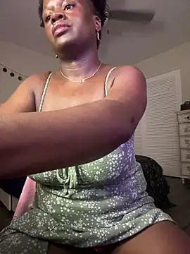 ladiosa selene online show from July 4, 1:45 am