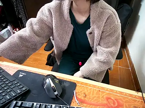 ---Lusi03--- online show from February 5, 9:52 pm