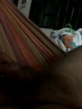 tuntuntiburon online show from November 3, 12:17 pm