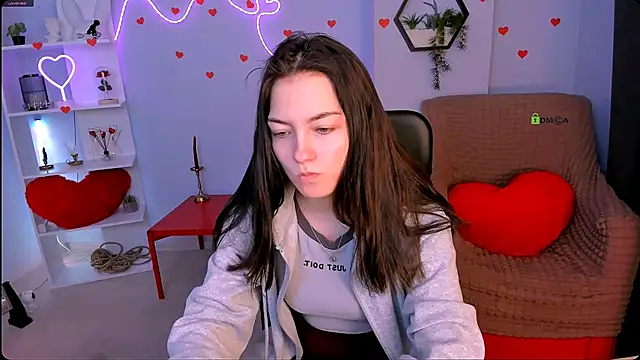 baby hotte online show from February 19, 7:04 am