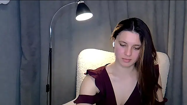 KiraHoney online show from May 22, 7:41 pm