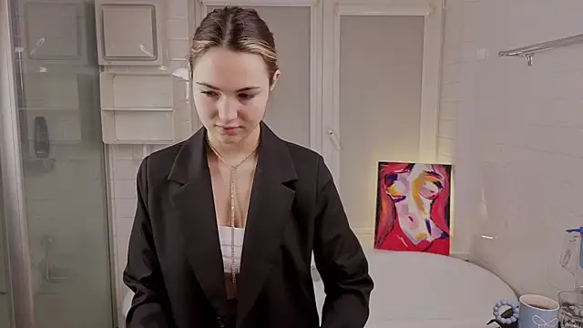 LeenaPuita online show from February 9, 4:44 pm