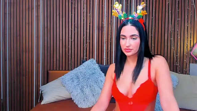 CamillaParis25 online show from December 5, 6:04 pm