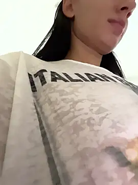 VickyM99 online show from December 4, 10:46 am