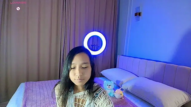 Snapshot of lihnpham chatting on November 20, 1:50 am lihnpham online show from November 20, 1:50 am