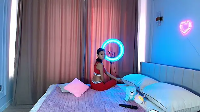 Snapshot of lihnpham chatting on November 27, 3:41 am lihnpham online show from November 27, 3:41 am