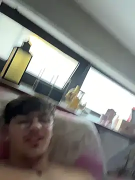 Snapshot of Lxx001@xh chatting on November 5, 2:39 pm Lxx001xh online show from November 5, 2:39 pm