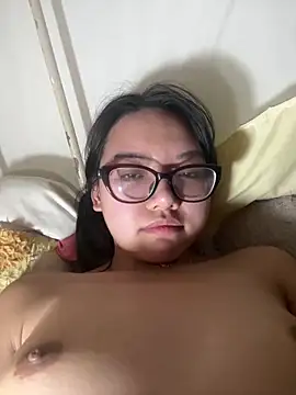 Snapshot of 99EE-yy chatting on November 20, 5:01 pm 99EE-yy online show from November 20, 5:01 pm