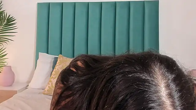 EmaaTaylor online show from November 6, 10:21 pm