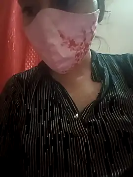 Snapshot of Tamil_White_Rose chatting on December 1, 7:41 pm Tamil White Rose online show from December 1, 7:41 pm